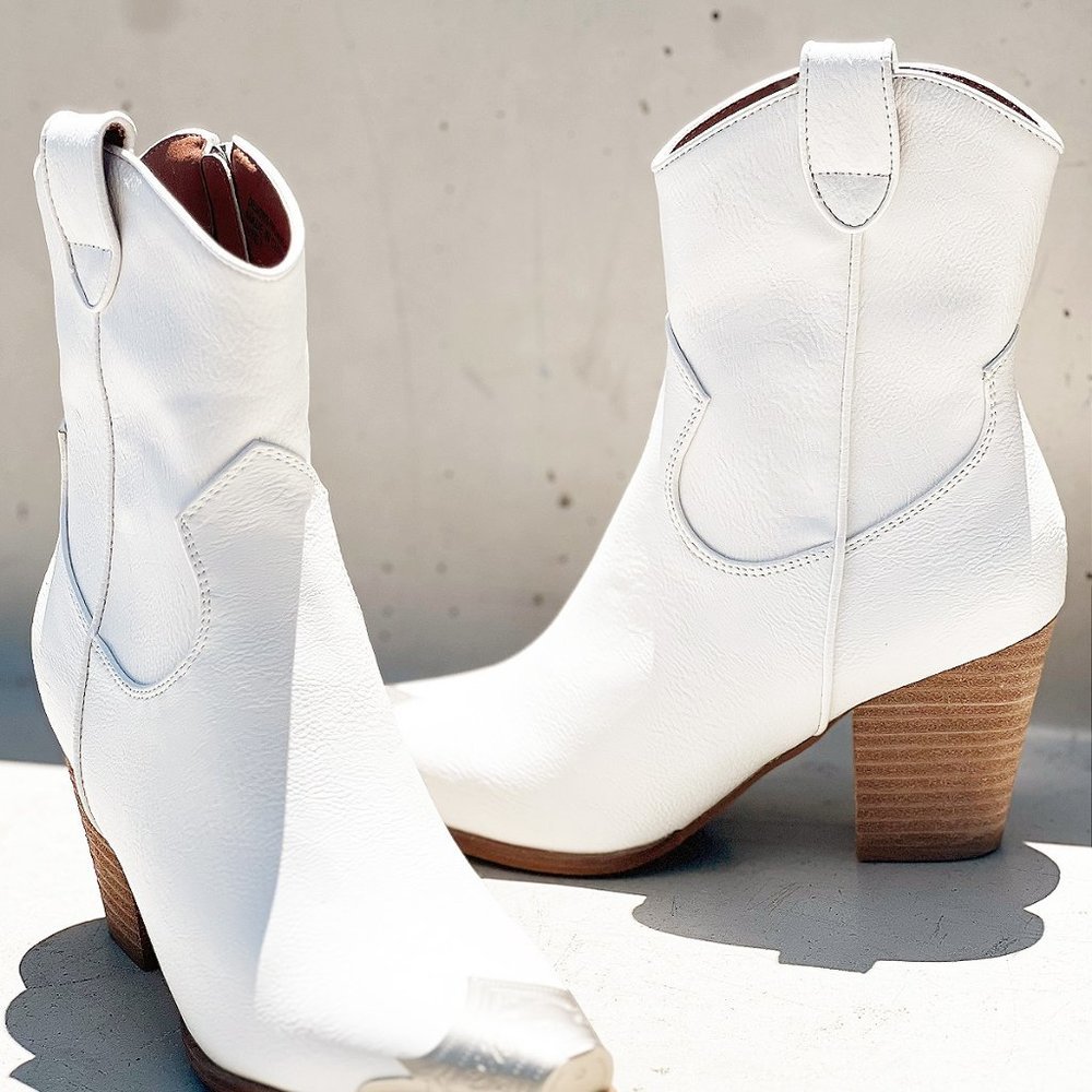 NEW White PU Leather Metal Cap Toe Block Heel Cowgirl Cowboy Western Ankle Boots - Picture 4 of 16